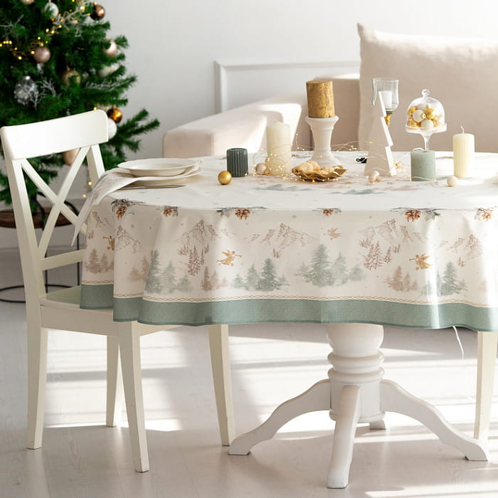 Скатерть овальная 140х170 см "Снежный ангел"