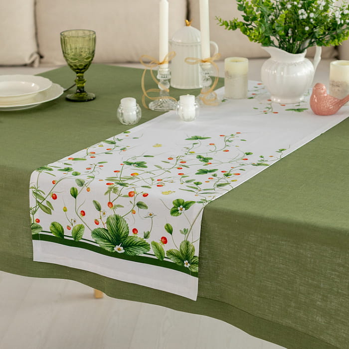 Дорожка 40х145 см "Земляничная поляна " декоративная