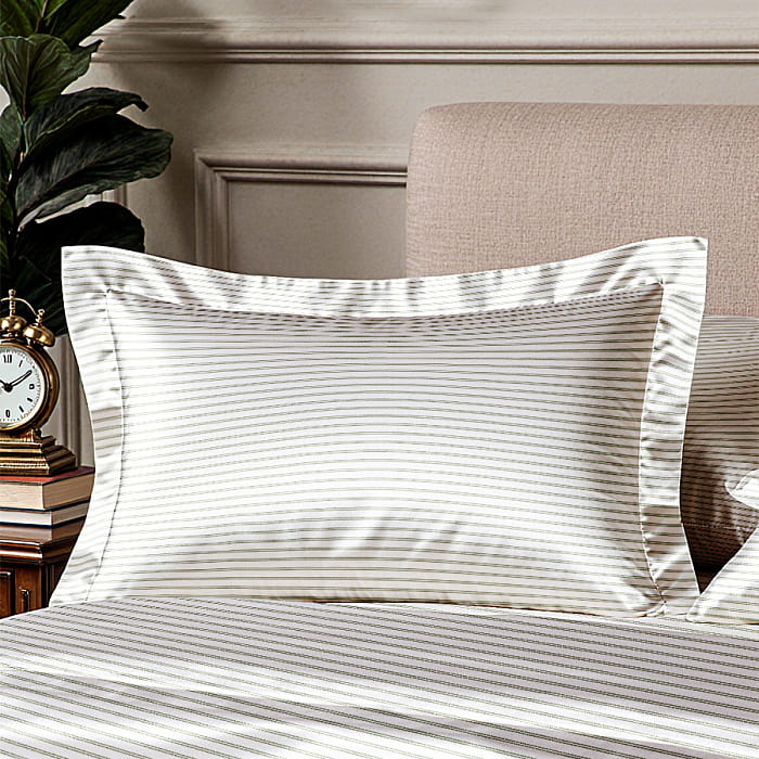 Наволочка 50х70 "Майская долина полоска"