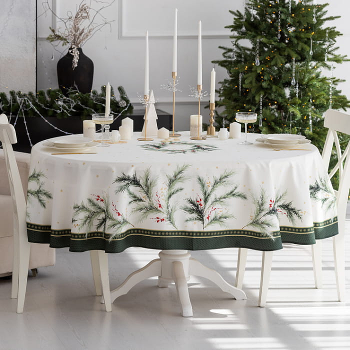 Скатерть овальная 170х250 см "Ветви Рождества"