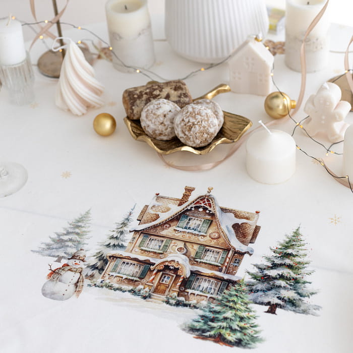 Скатерть круглая  D-170 см "Пряничный домик"