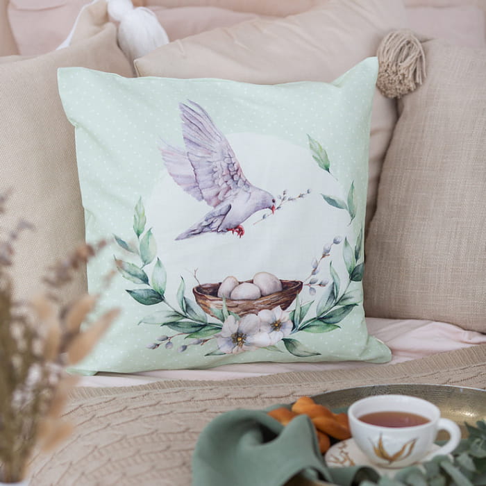 Декоративная наволочка "Весенняя свежесть" гнездо