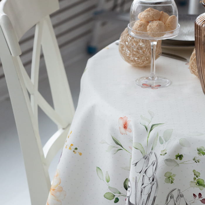 Скатерть овальная 150х200 см "Соната"