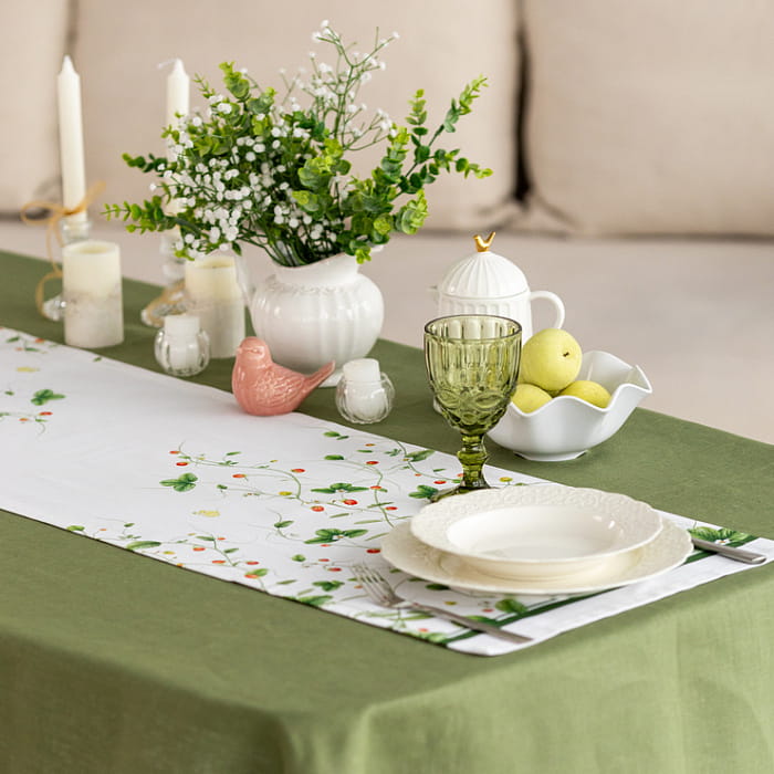 Дорожка 40х145 см "Земляничная поляна " декоративная