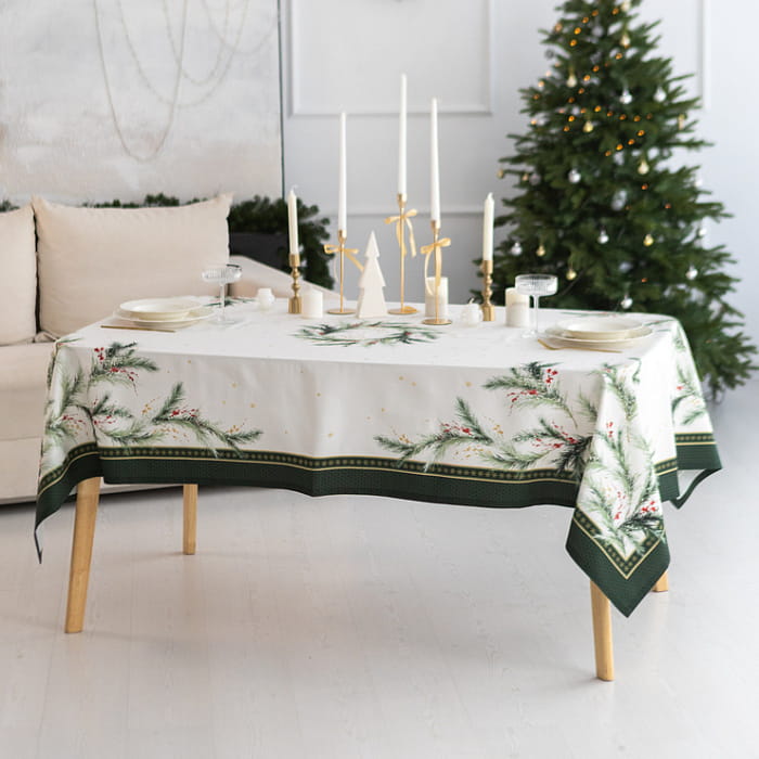 Скатерть 145х185 см "Ветви Рождества"