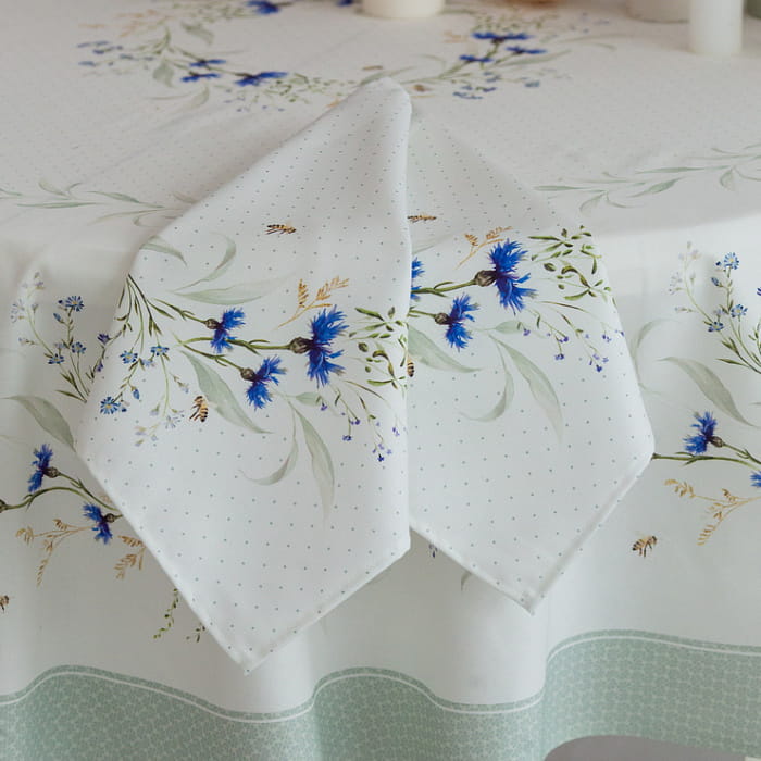 Скатерть овальная 150х200 см "Васильки"