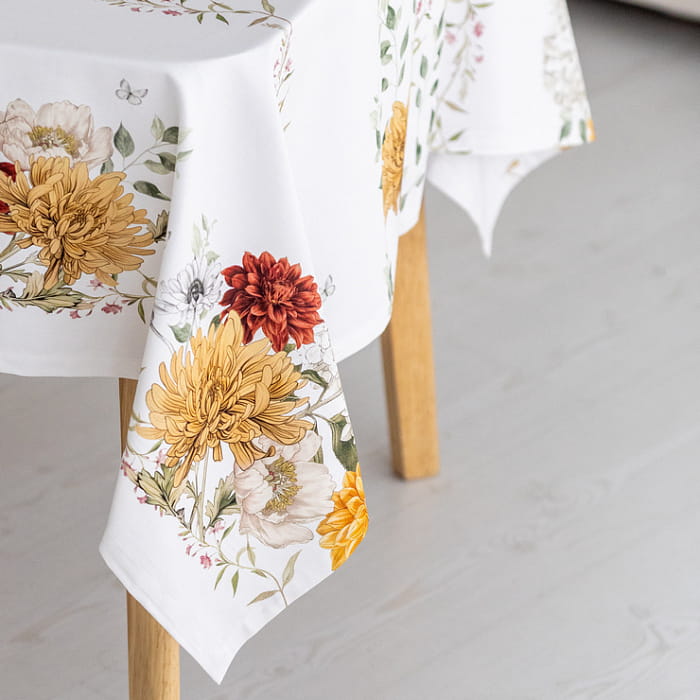 Скатерть  145х180 см "Цветочная симфония"