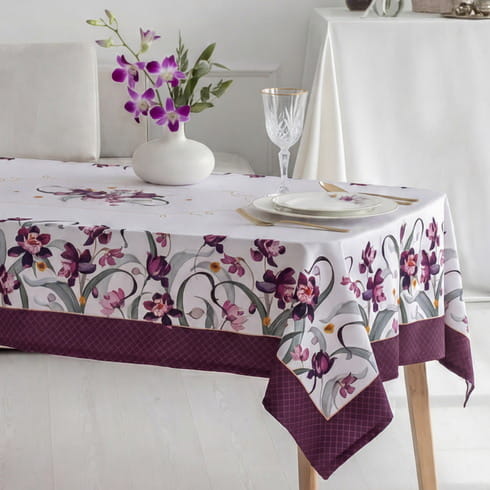 Скатерть 145х220 см "Виола"