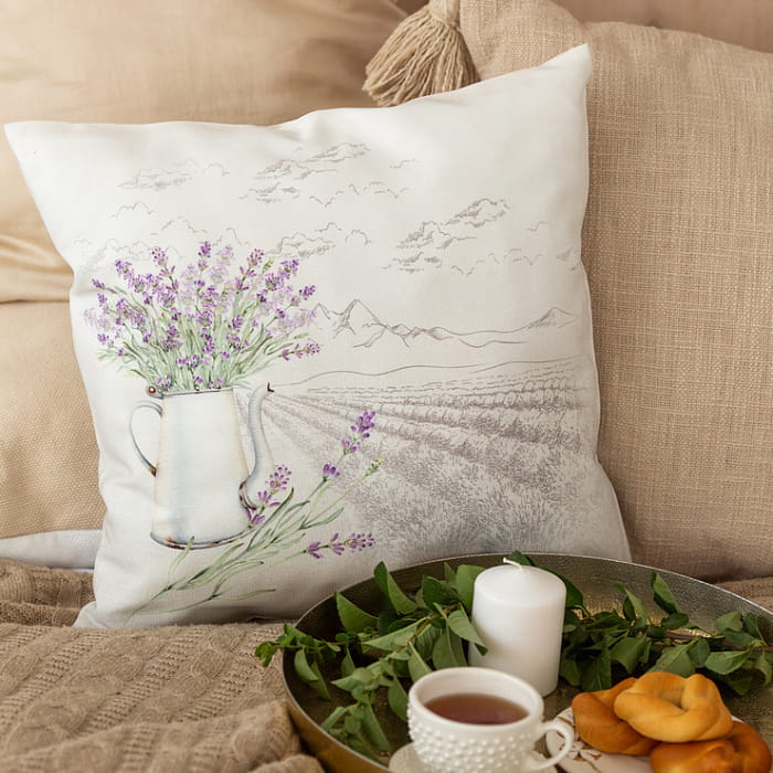 Декоративная наволочка "Лавандовое лето" серая