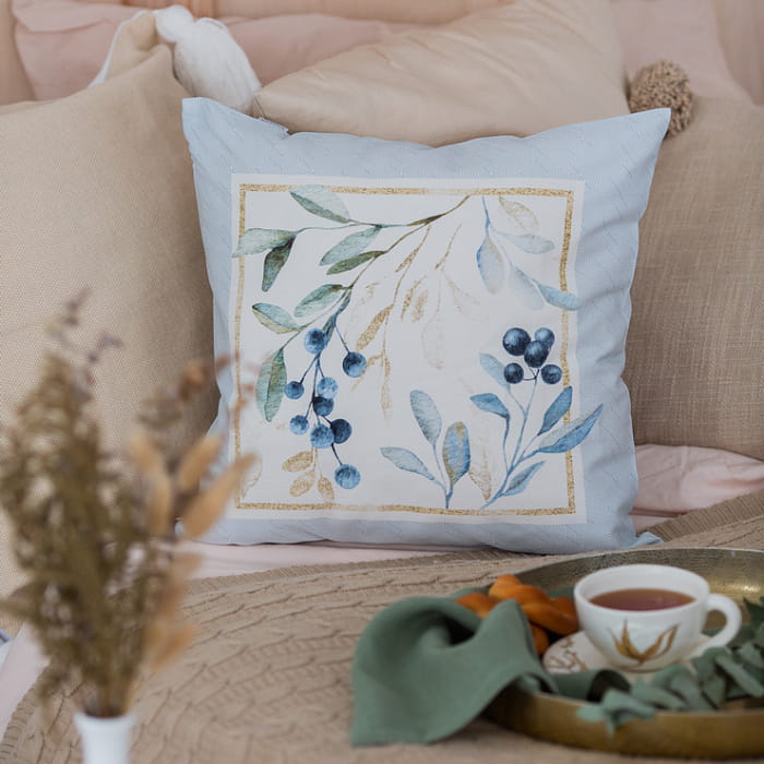 Декоративная наволочка "Блюз" голубая рамка