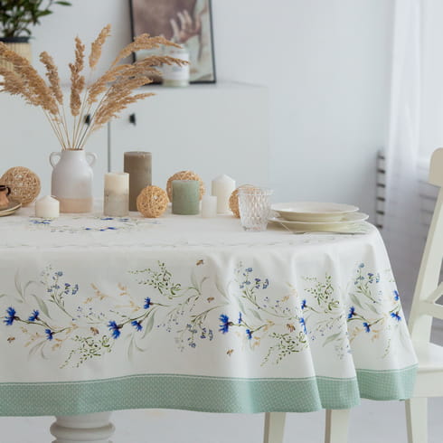 Скатерть овальная 170х255 см "Васильки"