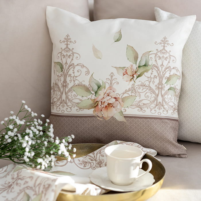 Декоративная наволочка "Луиза кофейная кайма"