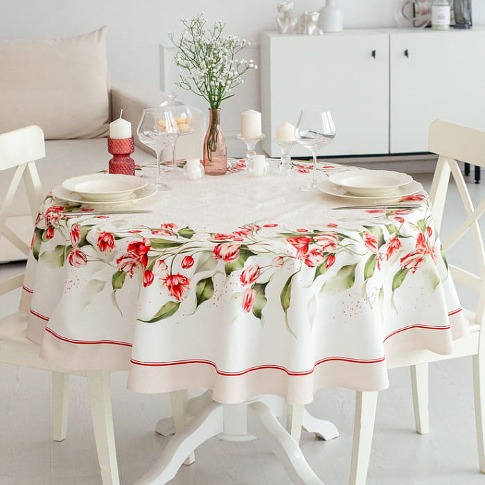 Скатерть круглая D-170 см "Алые тюльпаны"