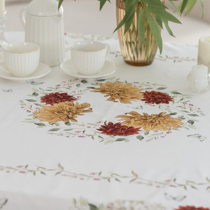 Скатерть овальная 150х248 см "Цветочная симфония"
