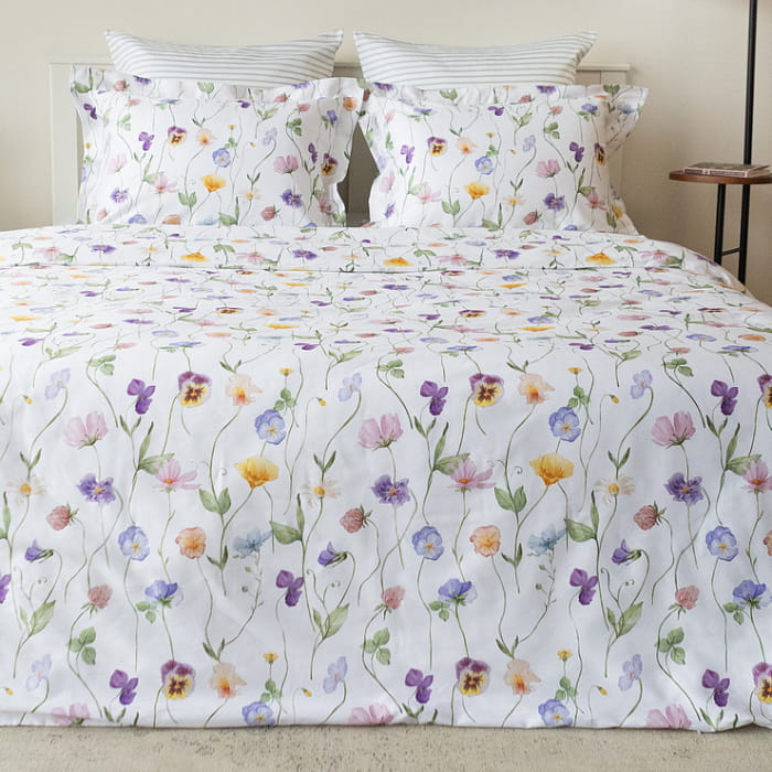 Двуспальный комплект постельного белья "Майская долина"