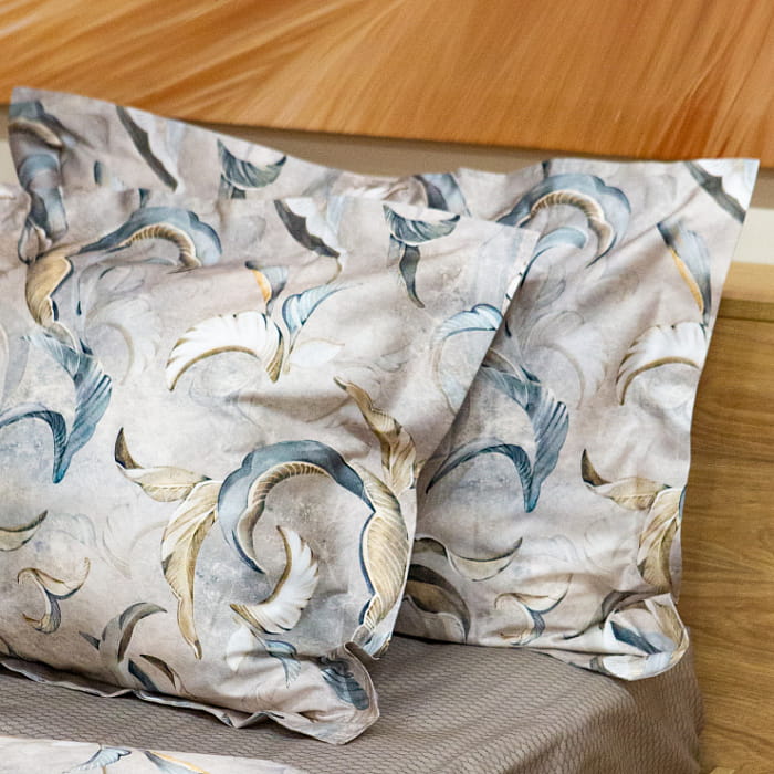 Простыня на резинке 160х200х25 "Айрис"