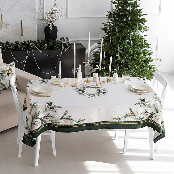 Скатерть 145х185 см "Ветви Рождества"
