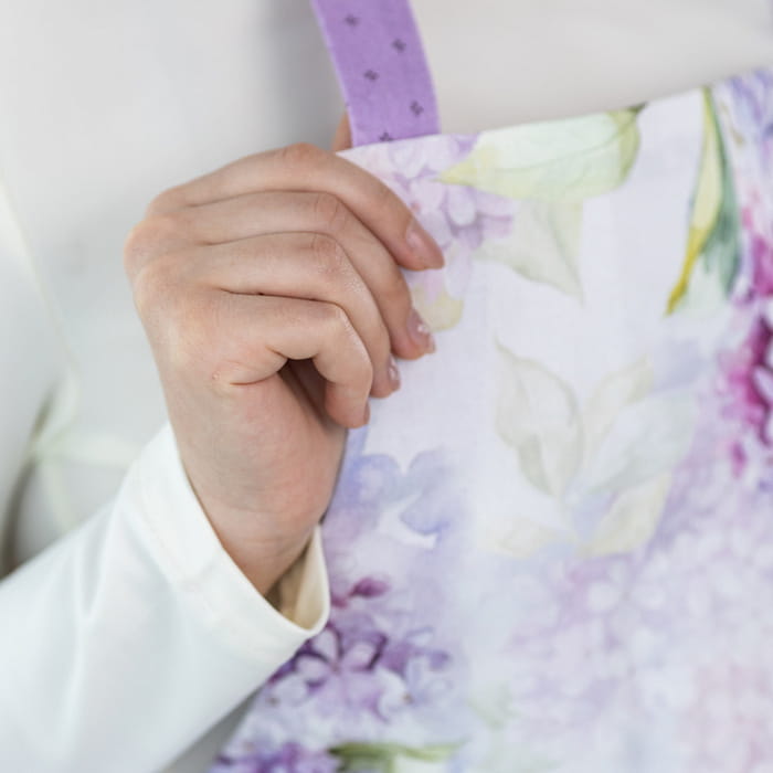 Фартук "Аромат сирени" модель "Слот"