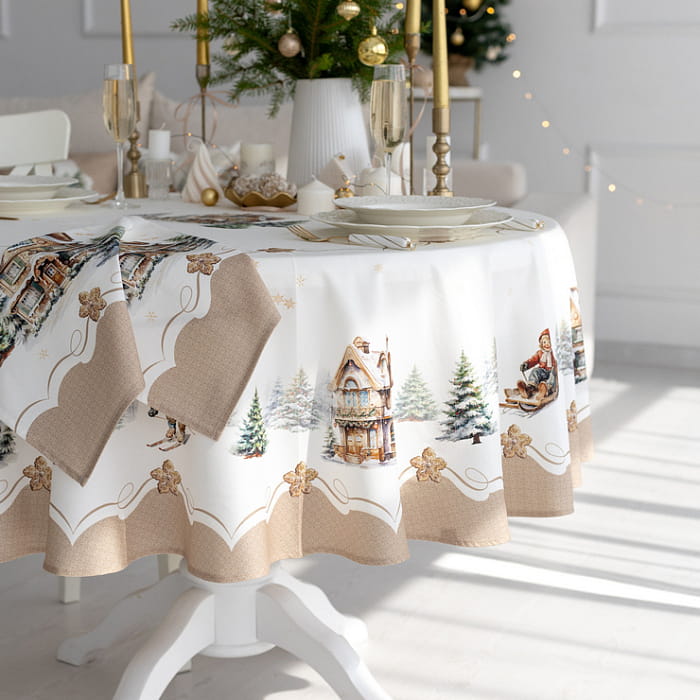 Скатерть круглая  D-170 см "Пряничный домик"