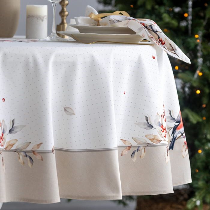 Скатерть овальная 140х170 см "Пернатые истории"