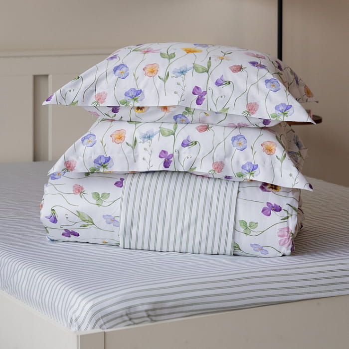 Двуспальный комплект постельного белья "Майская долина"