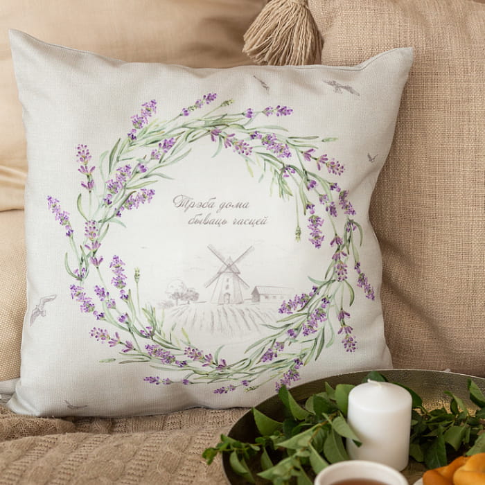 Декоративная наволочка "Лавандовое лето" венок