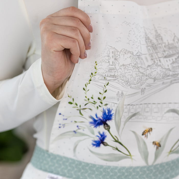 Фартук "Васильки" модель Английский