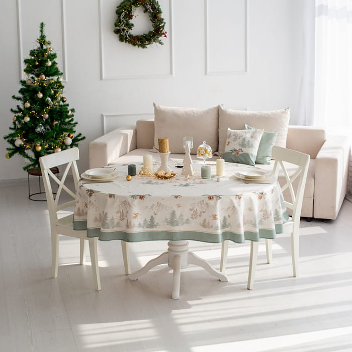 Скатерть овальная 140х170 см "Снежный ангел"