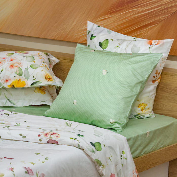 Простыня на резинке 180х200х25 "Николетта"