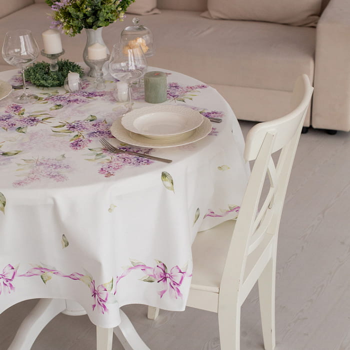 Скатерть круглая D-170 см "Аромат сирени"