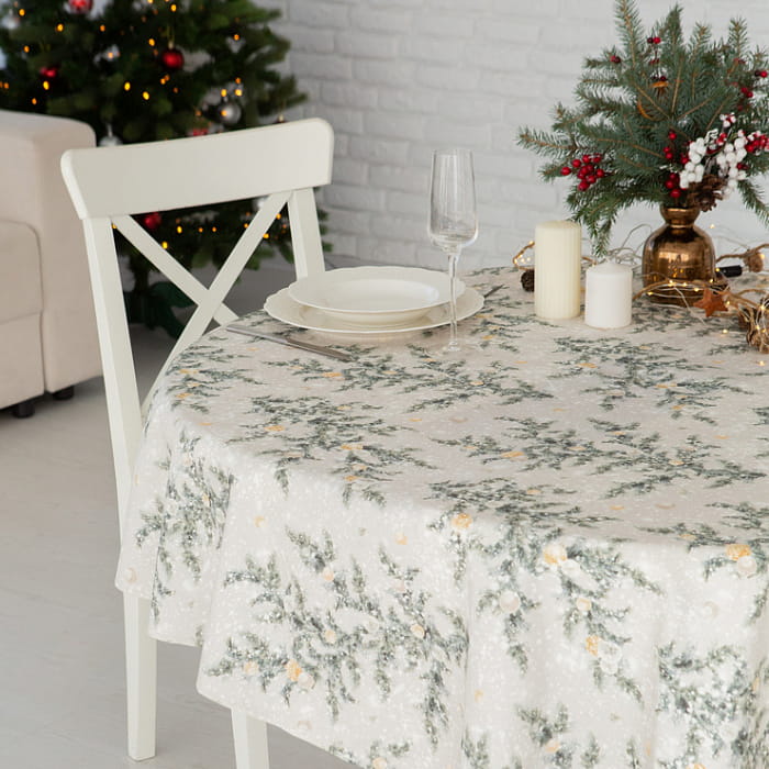 Скатерть овальная 140х170 см "Чарующий лес"