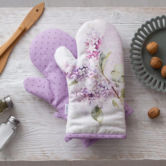 Набор прихваток-рукавиц "Аромат сирени"
