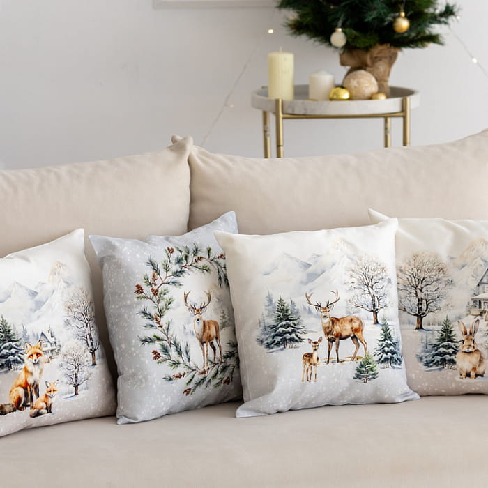 Декоративная наволочка "Морозное утро венок"