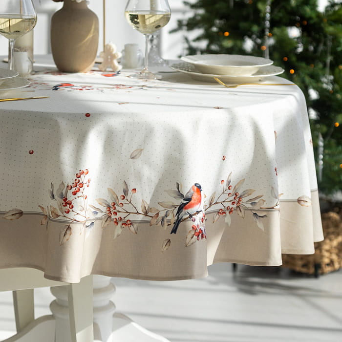 Скатерть круглая  D-170 см "Пернатые истории"