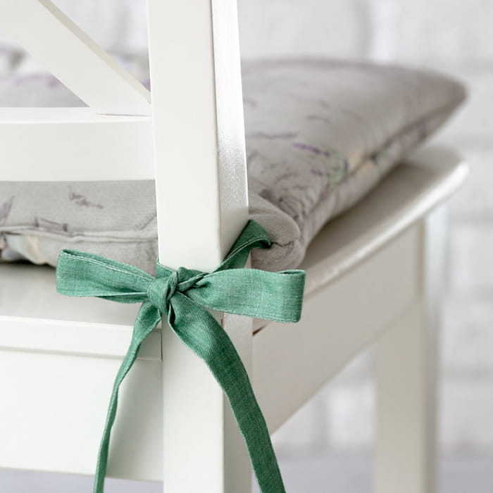 Подушка на стул "Лавандовое лето"