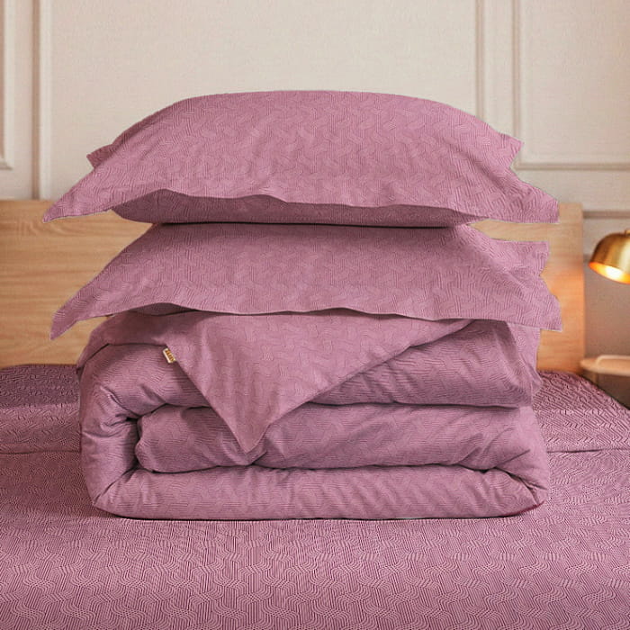 Простыня на резинке 140х200х30 "Амарант"