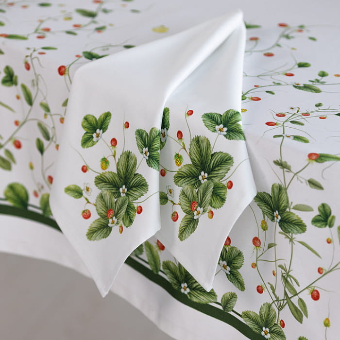 Набор Set-4 салфеток "Земляничная поляна"