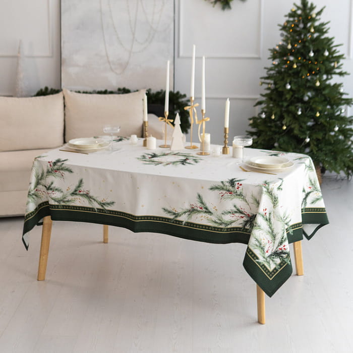 Скатерть 145х255 см "Ветви Рождества"