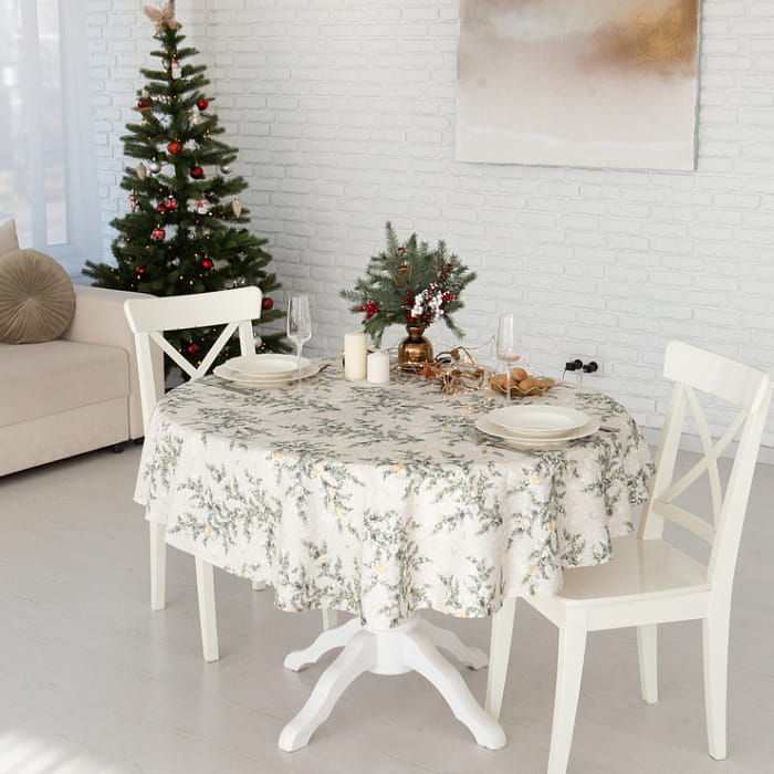 Скатерть овальная 140х170 см "Чарующий лес"