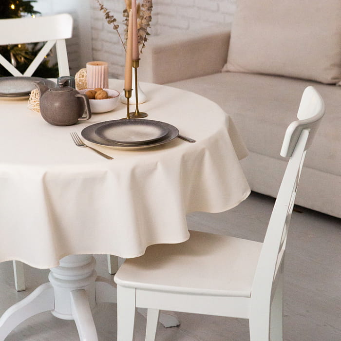 Скатерть овальная 145х250 см "Миледи"