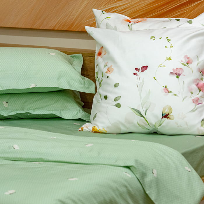 Простыня на резинке 160х200х25 "Николетта"