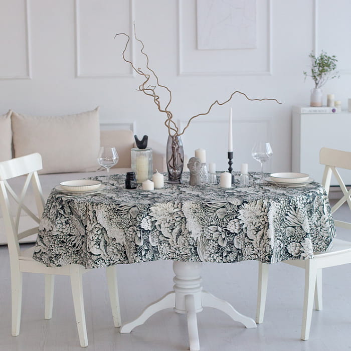 Скатерть овальная  150х200 см "Вивьен"
