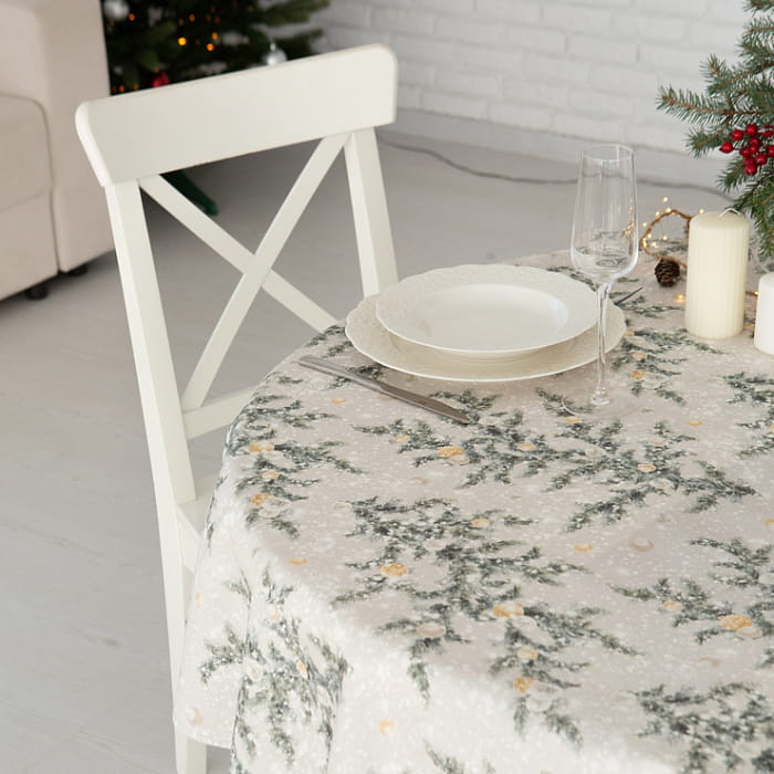 Скатерть овальная 140х170 см "Чарующий лес"