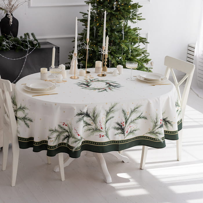 Скатерть овальная 170х250 см "Ветви Рождества"