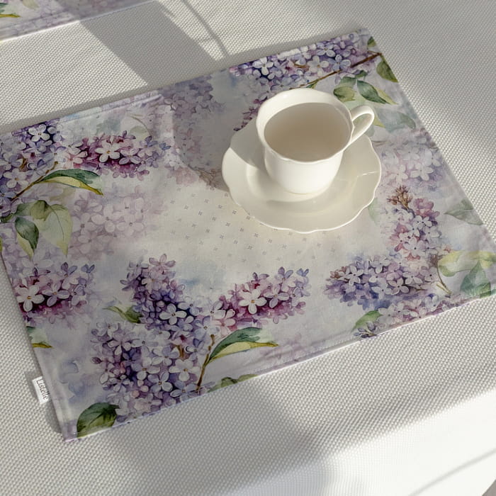 Набор  салфеток плейсматов "Аромат сирени"