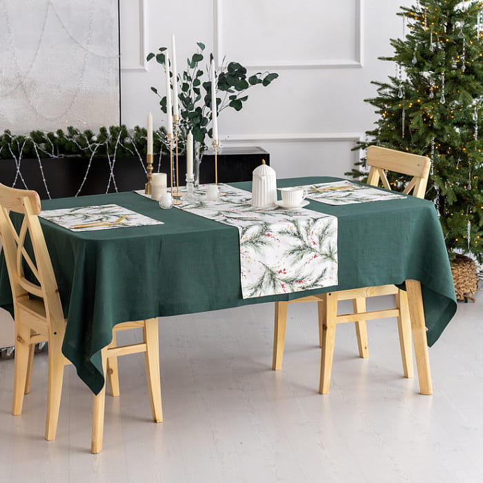 Дорожка 40х180 см "Ветви Рождества на белом"