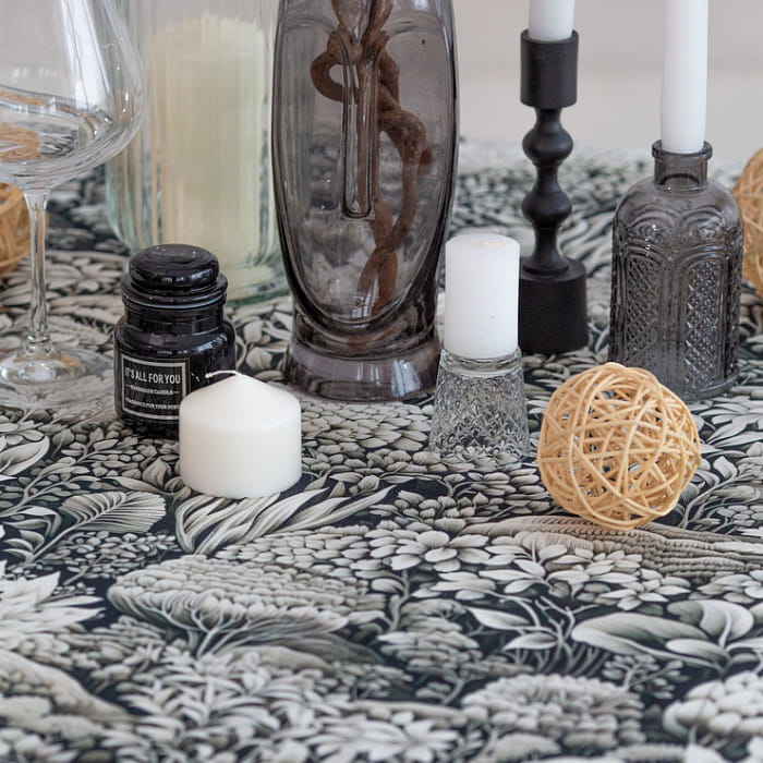 Скатерть 145х220 см "Вивьен"