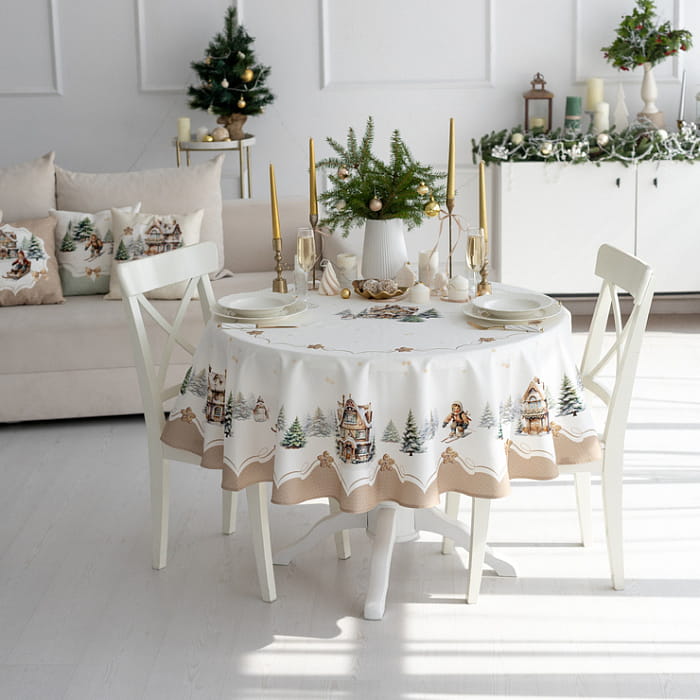 Скатерть круглая  D-170 см "Пряничный домик"