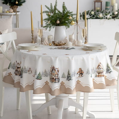 Скатерть круглая  D-170 см "Пряничный домик"