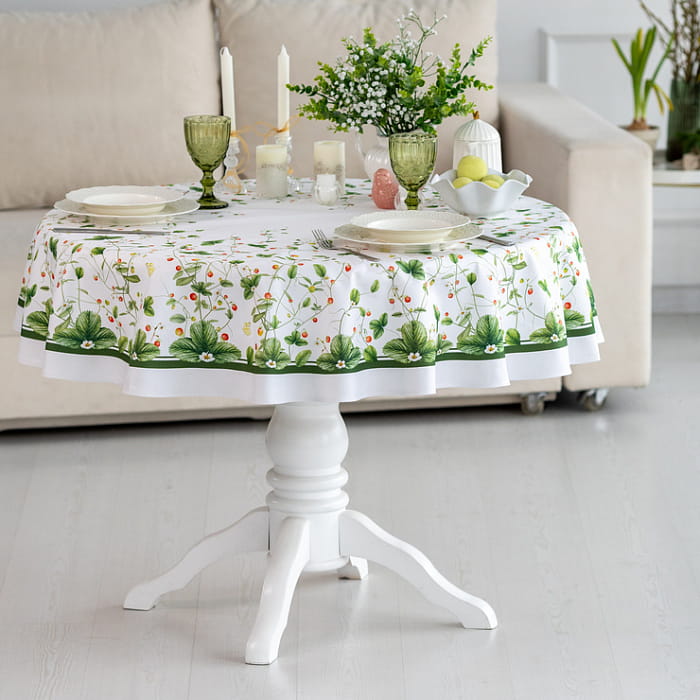 Скатерть круглая D-150 см "Земляничная поляна"